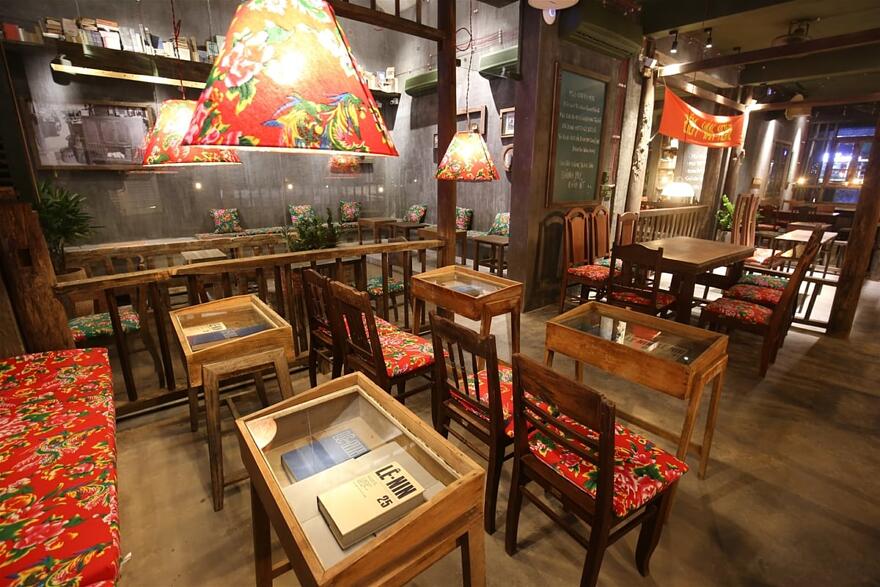 ダナン コンカフェの内部インテリアを撮影した写真